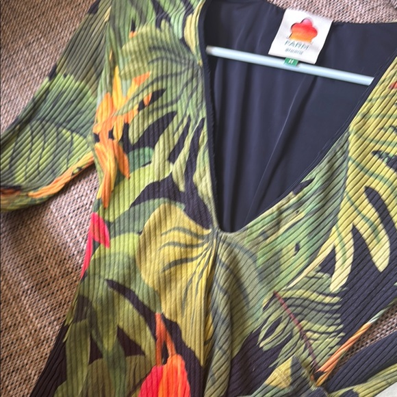 FARM Rio bodysuit - Picture 3 of 3